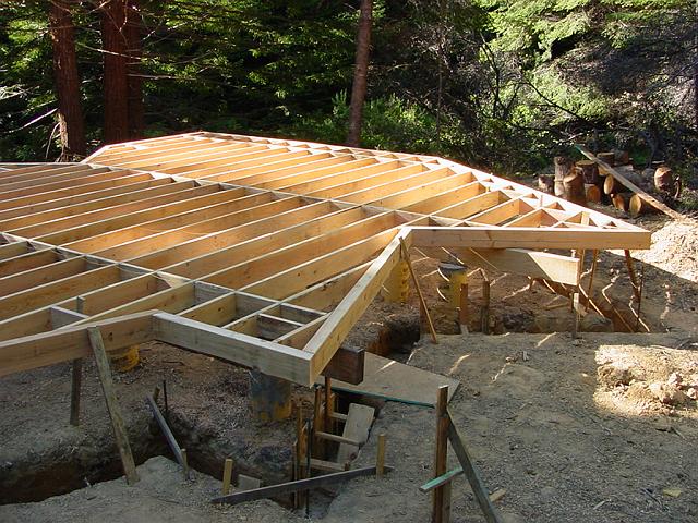 comen floor frame trnch Floor framing in place from which to hang the Anchorpanel. This foundation will easily follow any footprint.